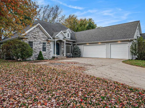 127 N Superior Ave, Warsaw, IN 46582