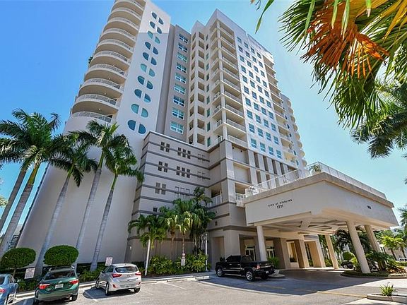 2nd image of 1771 Ringling Blvd Ph 301
