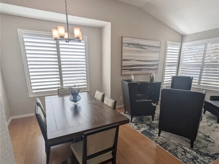 708 Asilo St — Photo 2