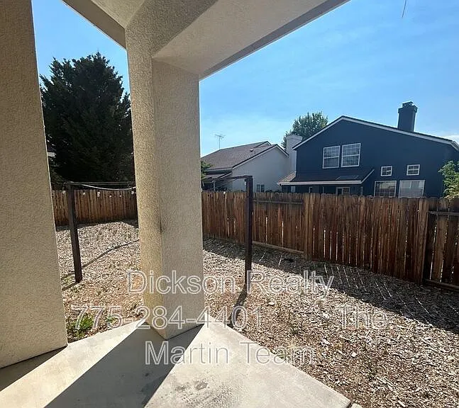 1465 Ridge Point Dr — Photo 16