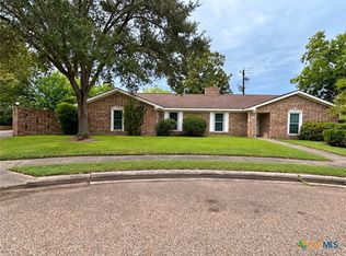 303 Milton St, Victoria, TX 77901