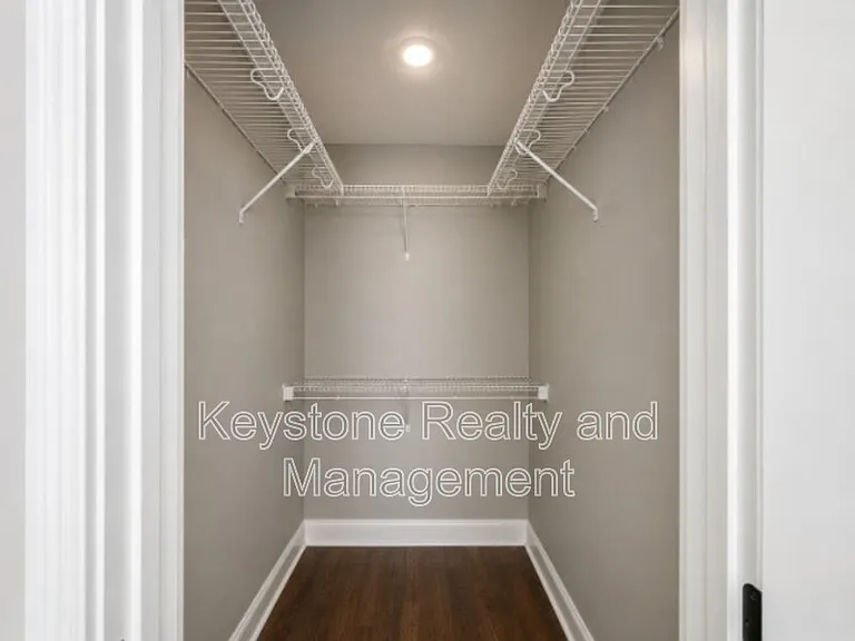 146 Village Dr — Photo 12