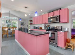 100 Summit St, Portland, ME 04103