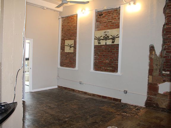 5th image of 710 Crockett St #712