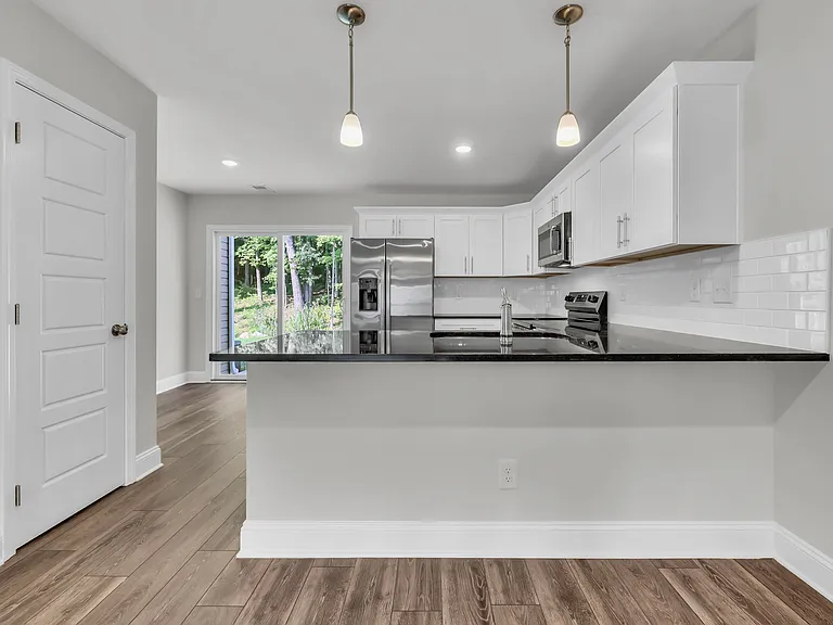 227 Limestone Point Dr — Photo 5