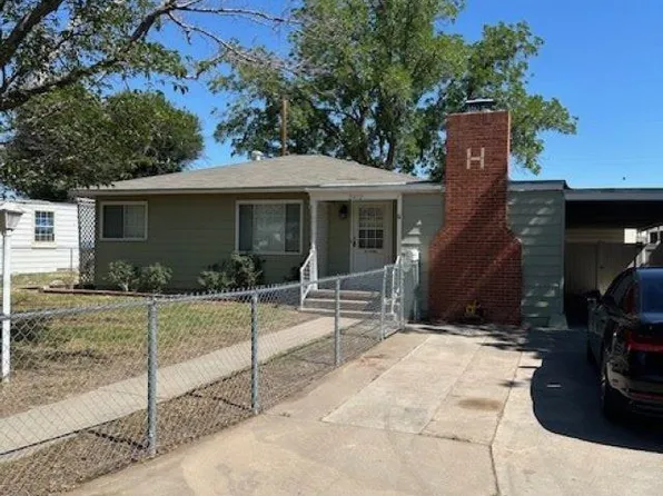 2412 Mountain View Dr, Carlsbad, NM 88220