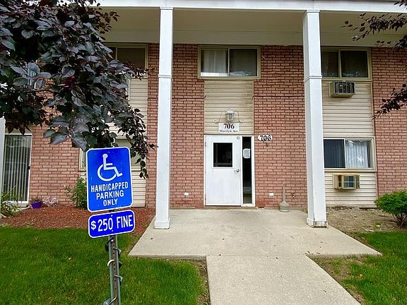 3rd image of 706 Marilyn Ave APT 101