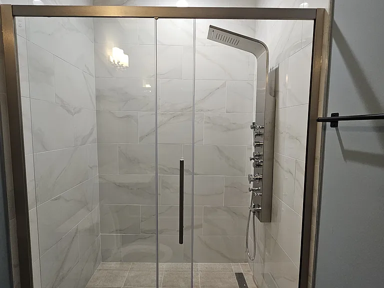 2nd Floor shower