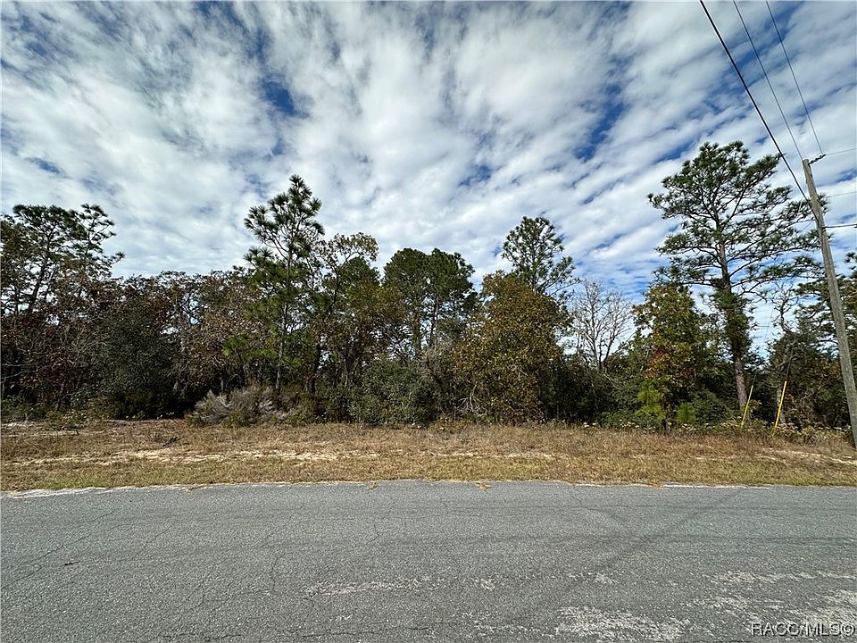 2nd image of 2943 W Santana Dr