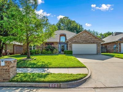 604 Fox Hunt Ln, Edmond, OK, 73003