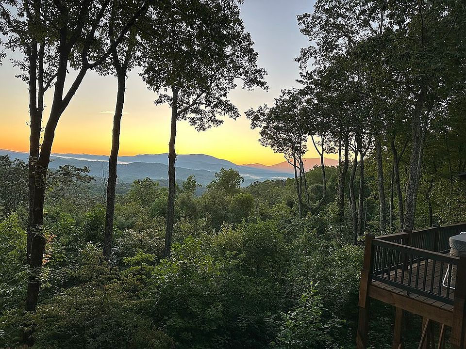 1st image of 455 Gobbler Knob Dr