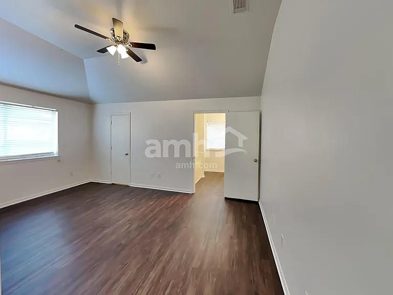 6907 Grant Dr — Photo 11