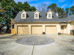 51 Old Mountain Rd, Powder Springs, GA 30127