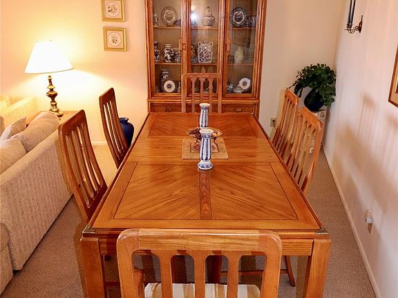 5th image of 3499 Oaks Way #706