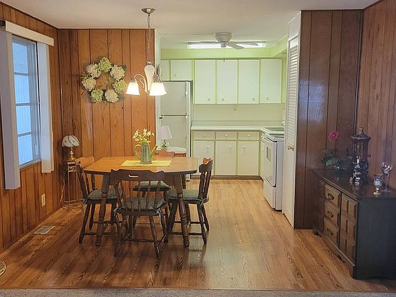5th image of 108 Pineapple Dr