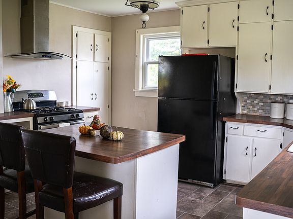 4th image of 11494 N 750th Ave