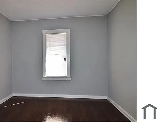 616 E 63rd St — Photo 5