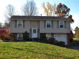 65 Sandstone Dr, Spencerport, NY 14559