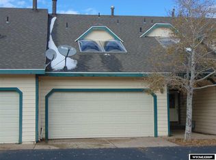 124 Fox Point Loop Rd, Evanston, WY 82930