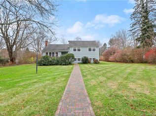 34 Jesse Lee Dr, Easton, CT 06612
