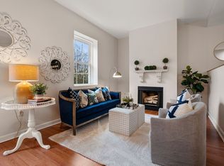 Bay Farm, Duxbury, MA 02332