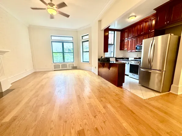 353 W End Ave APT 2, New York, NY 10024