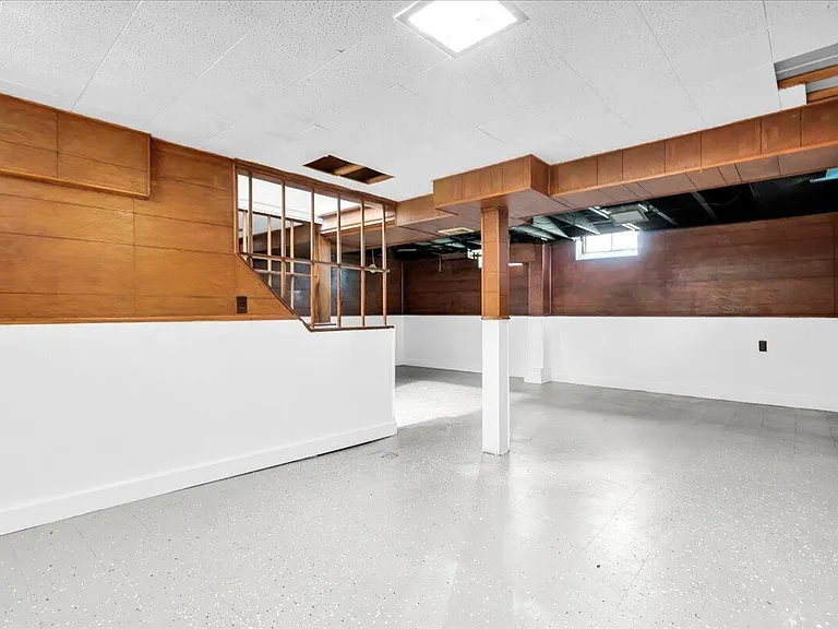 11577 Somerset Ave — Photo 23
