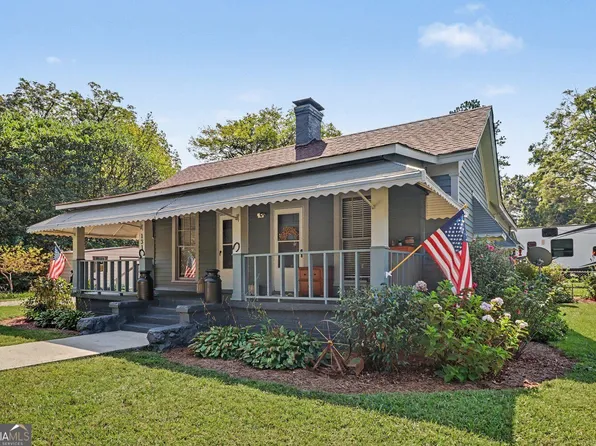 131 Clyde Dr, Cedartown, GA 30125