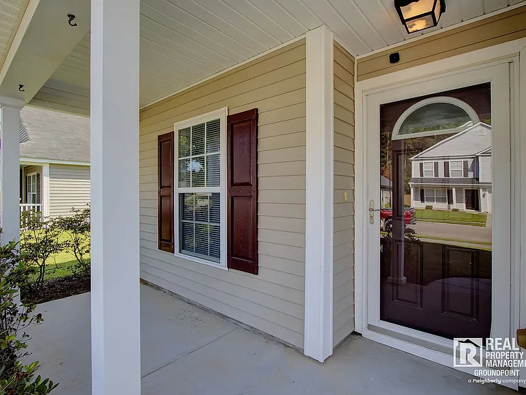 308 Briarbend Rd — Photo 2