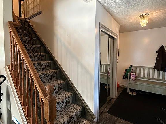 4th image of 306 Crean CRESCENT