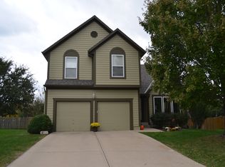 21419 W 57th Ter, Shawnee, KS 66218