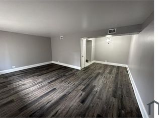7760 S Coles Ave APT 1, Chicago, IL 60649