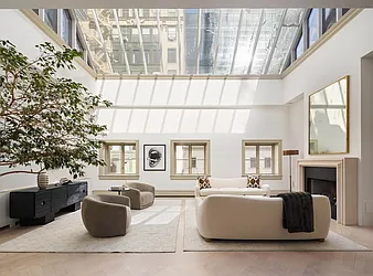 32 East 22nd Street