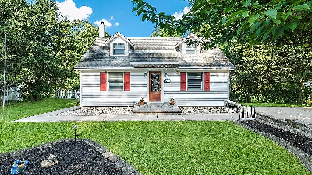3409 Spring Ave photo 1