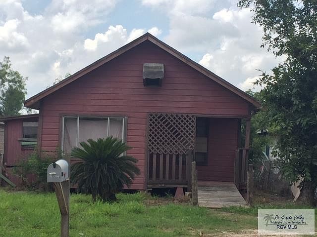 1st image of 404 E Lincoln Ave