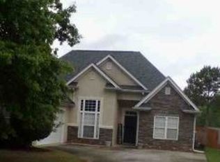 135 Laurel Springs Dr, McDonough, GA 30253