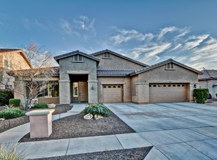 2421 W Quail Track Dr, Phoenix, AZ 85085