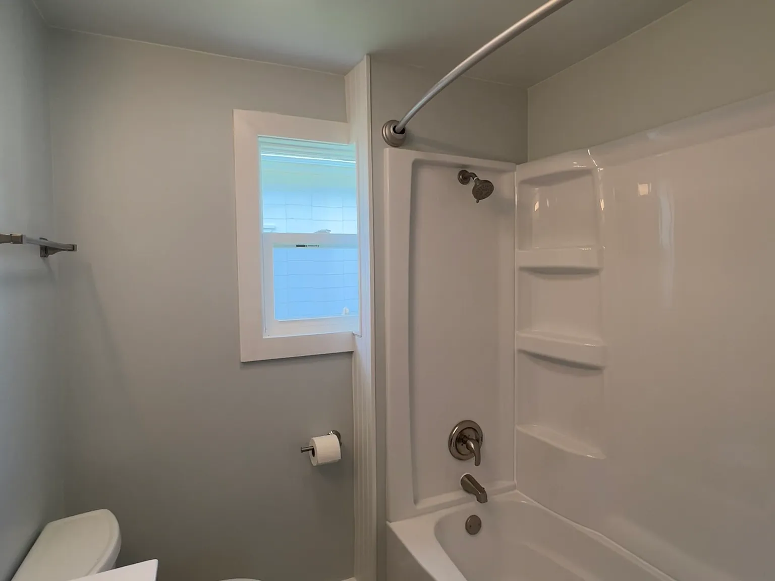 403 N Marquette St — Photo 3