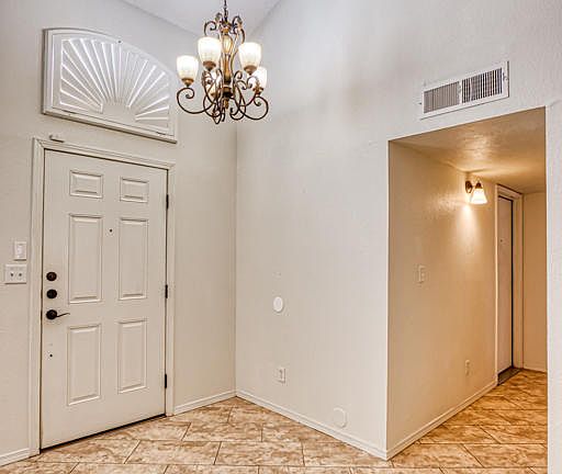 5th image of 3300 Tierra Fertil Dr