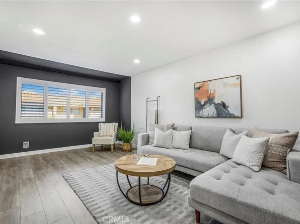 939 W Pine St #44, Upland, CA 91786