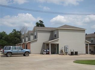 520 Birmingham St SW, Gravette, AR 72736