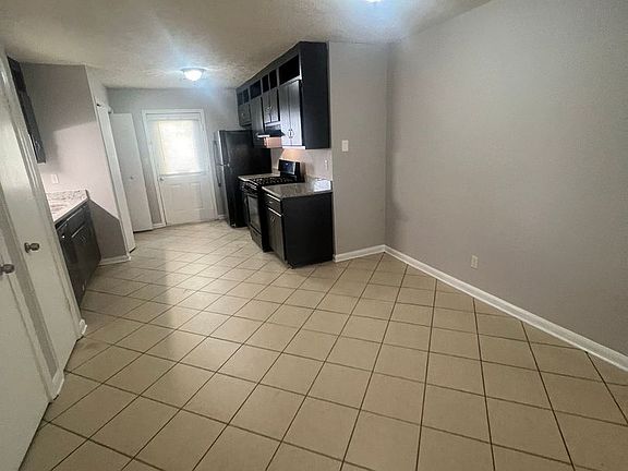 4th image of 74-76 Ezzard St
