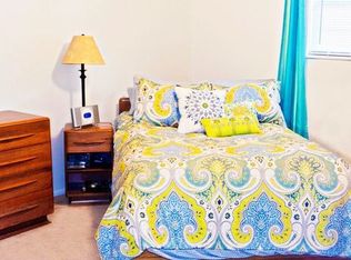 5985 Dearborn St APT 107, Mission, KS 66202