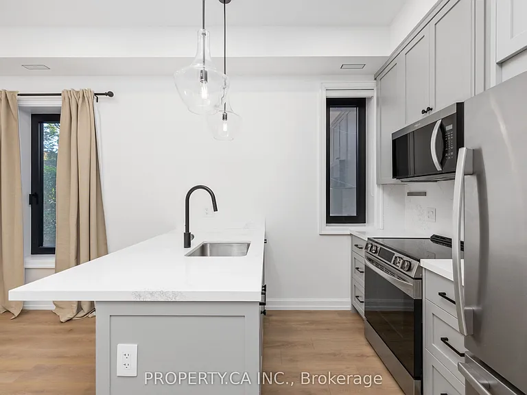 54 Cowan Ave #MAIN — Photo 5