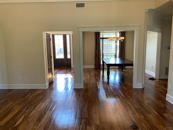5th image of 958 Grindstone Ln