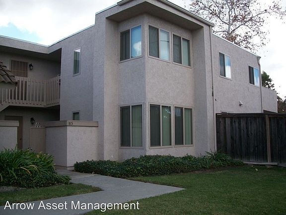 2nd image of 185 Avenida Las Brisas APT D