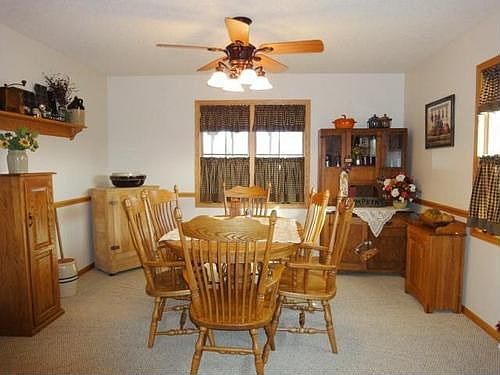 5th image of 301 Gregory Dr
