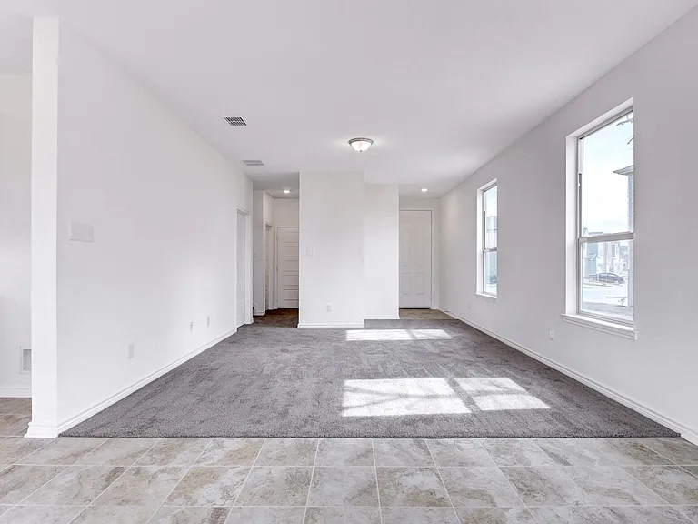 4955 Usaa Blvd — Photo 6
