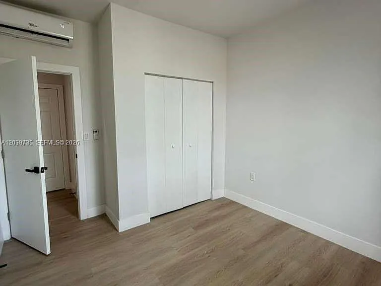 2425 SW 6th St #17 — Photo 9