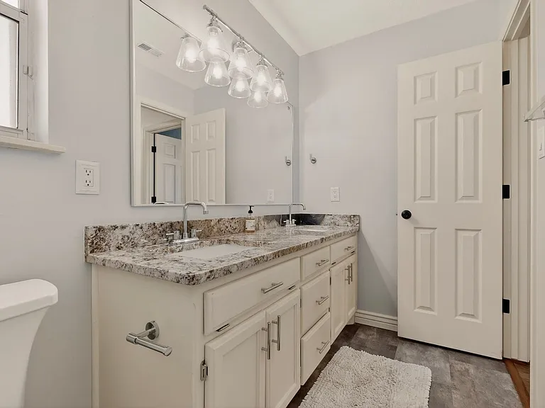 7504 Rio Salado Ct NW — Photo 6